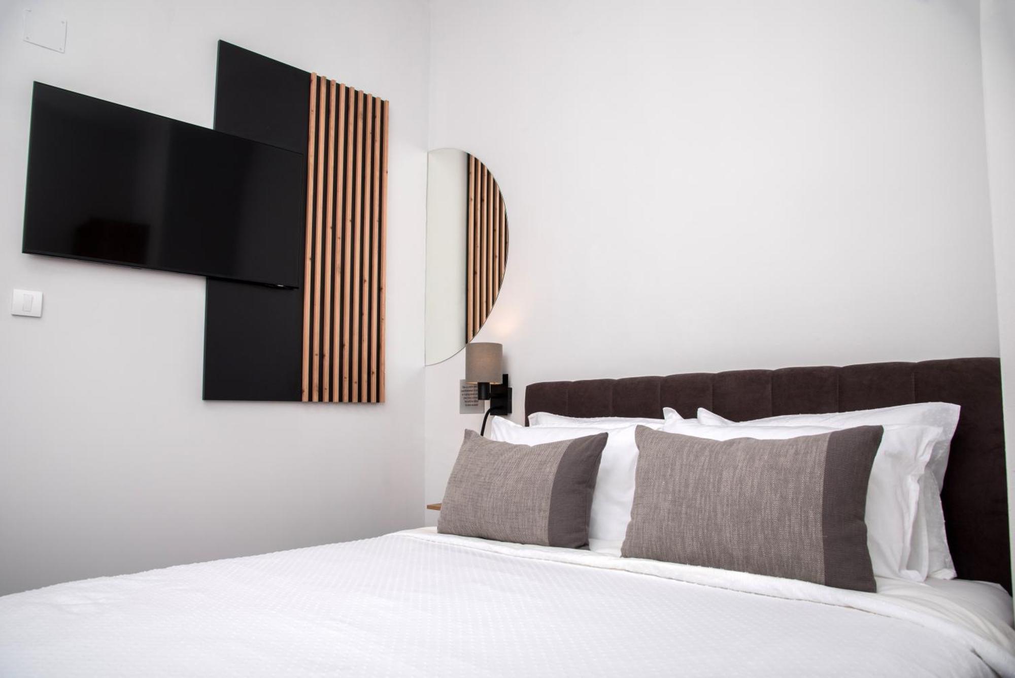 Republic Square Luxury Suites Beograd Ngoại thất bức ảnh