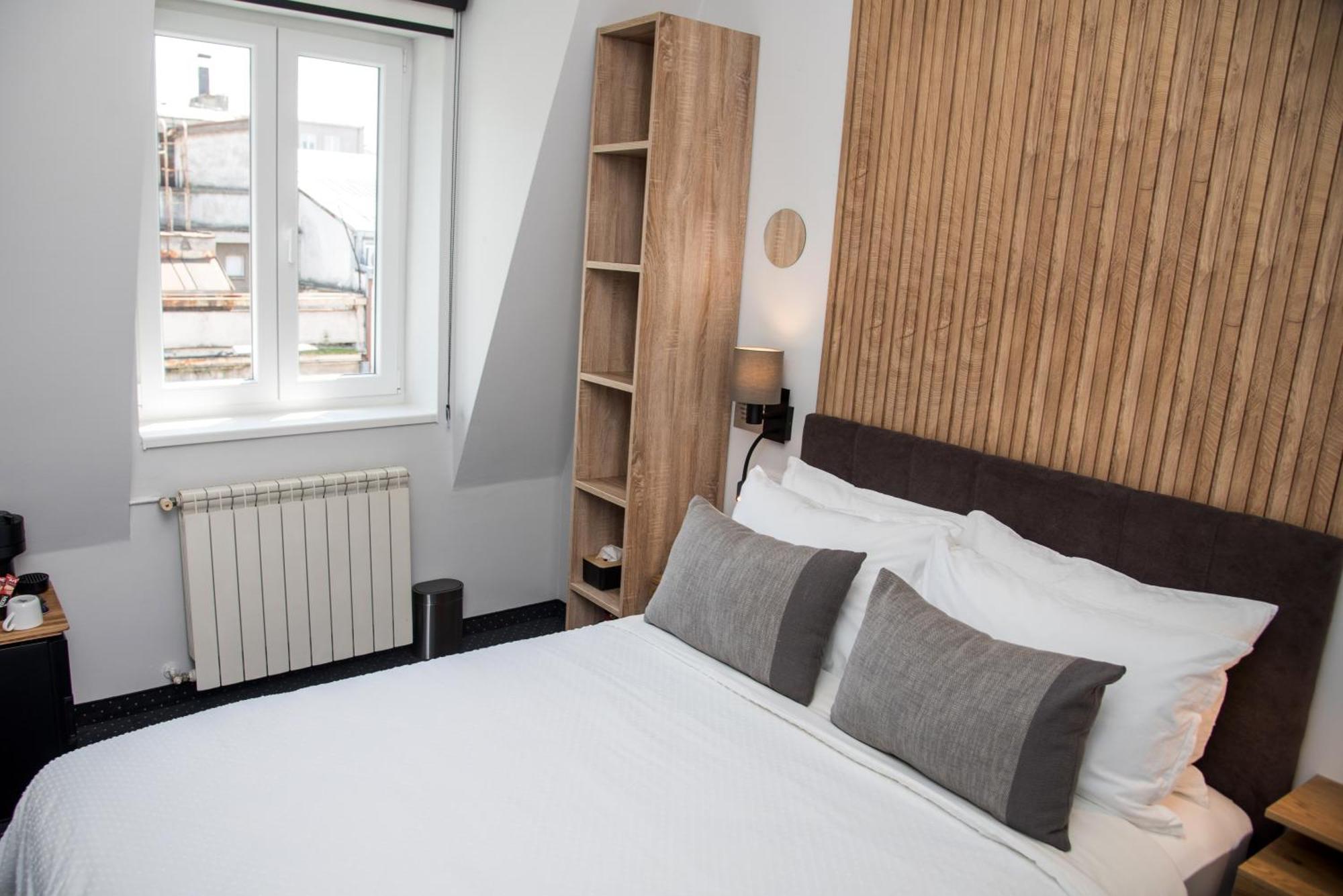 Republic Square Luxury Suites Beograd Ngoại thất bức ảnh